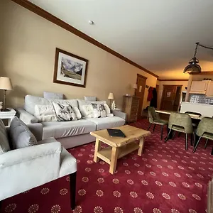 Le Refuge Du Montagnard, Arc 1950, Skis Aux Pieds, Apartment