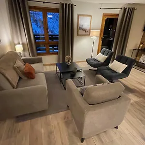 Spacious Ski-in Ski-out 4-6 Pax, 161 Sources De Marie Arc 1950 Apartment