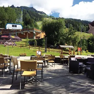 4* Vakantiepark Lagrange Le Roc Belle Face